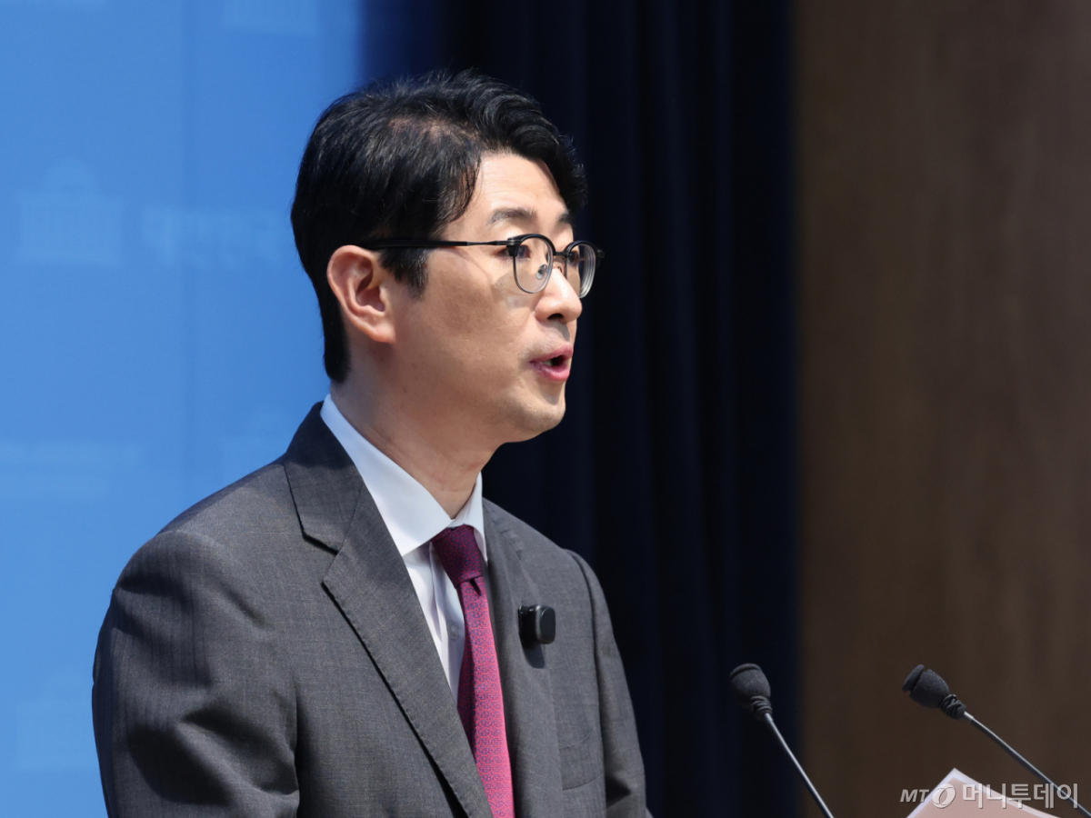 (서울=뉴스1) 황기선 기자 = 주진우 국민의힘 의원이 3일 오후 서울 여의도 국회 의원회관에서 '제22대 총선 쌍둥이 투표율 조작 고발 기자회견'을 하고 있다. 2026.8.3/뉴스1 Copyright © 뉴스1. All rights reserved. 무단 전재 및 재배포, AI학습 이용 금지. /사진=(서울=뉴스1) 황기선 기자