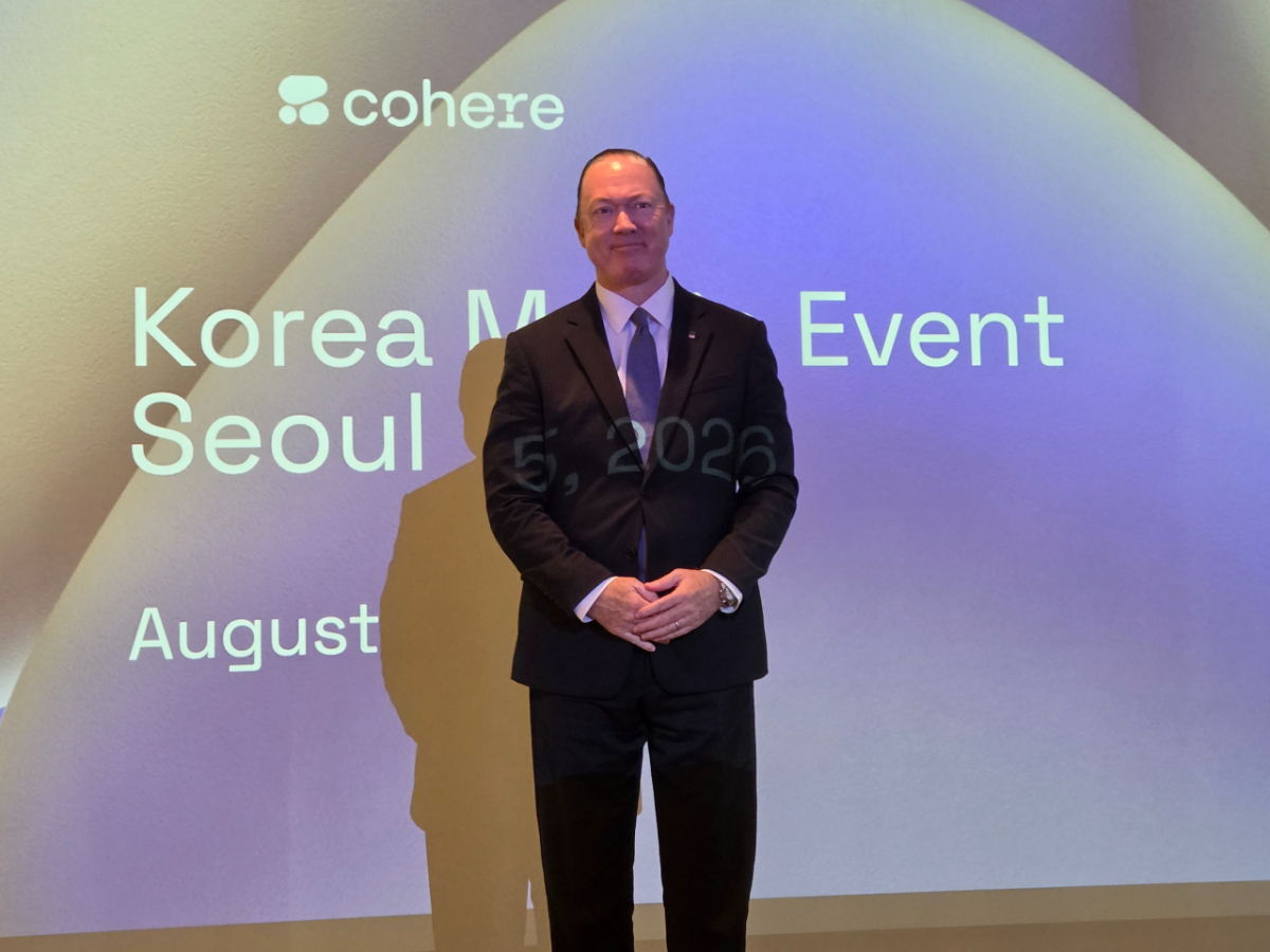 프랭크 오다우드 사업총괄책임이 5일 서울 중구 웨스틴조선호텔에서 열린 기자간담회에서 인사하고 있다./사진=구자윤 기자
