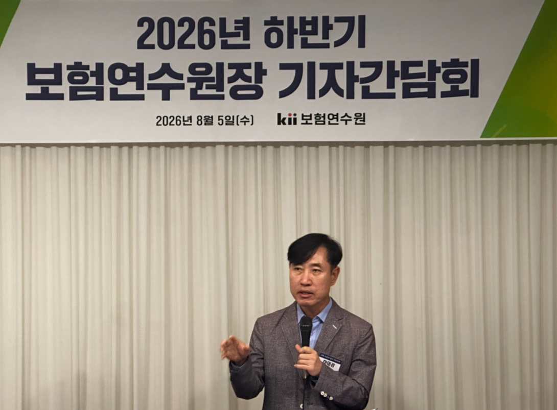 하태경 보험연수원장이 5일 서울 광화문에서 '2026년 하반기 보험연수원장 기자간담회'를 열고 모두 발언을 하고 있다./사진=이창명 기자