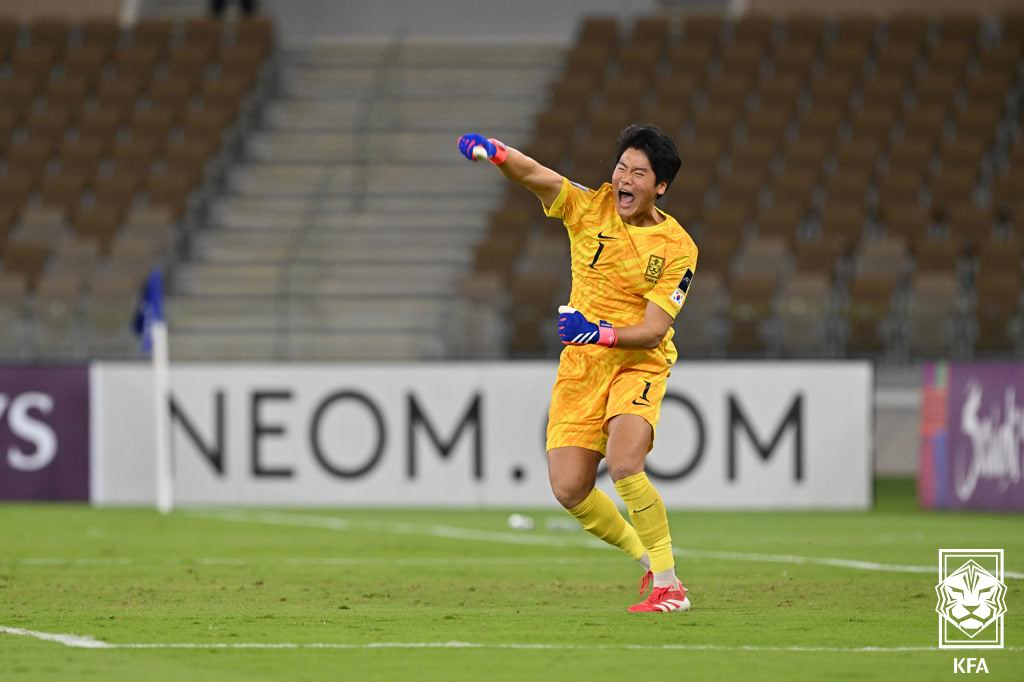 지난해 4월 아시아축구연맹(AFC) U17 아시안컵 당시 선방 후 포효하고 있는 대구FC 박도훈. /사진=대한축구협회 제공