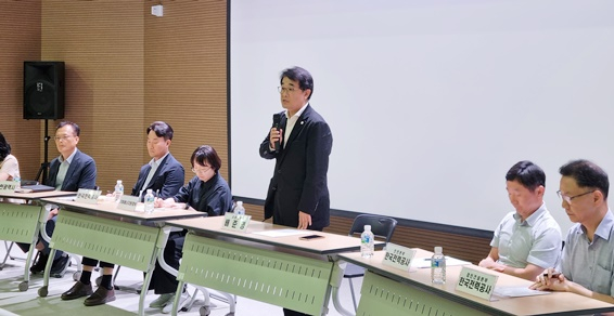 배준영 의원이 6일 '정전 예방 영종 전력 점검 정책간담회'에 참석해 인사말을 하고 있다./사진제공=배준영 국회의원 사무실