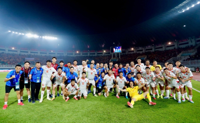 기뻐하고 있는 베트남 축구대표팀 선수들. /사진=베트남축구협회 제공