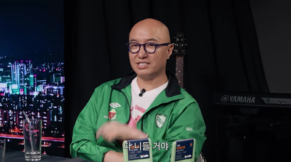 방송인 홍석천(55)이 두 자녀를 향한 애정을 드러냈다./사진=유튜브 채널 '피식대학'