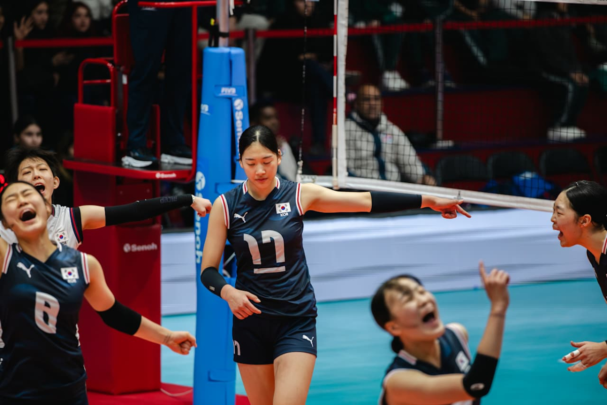대한민국 17세 이하(U17) 여자배구대표팀 손서연이 11일(한국시간) 칠레 로스안데스에서 열린 2026 국제배구연맹(FIVB) U17 여자 세계선수권대회 조별리그 D조 4차전 도미니카공화국전에서 득점에 성공한 뒤 기뻐하고 있다. /사진=FIVB 제공