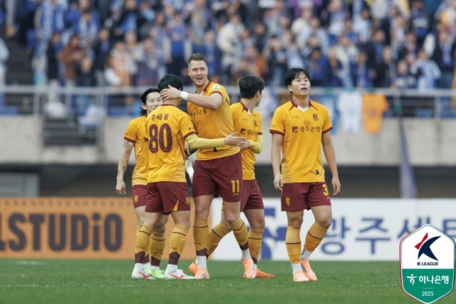 광주FC 선수단. /사진=한국프로축구연맹 제공