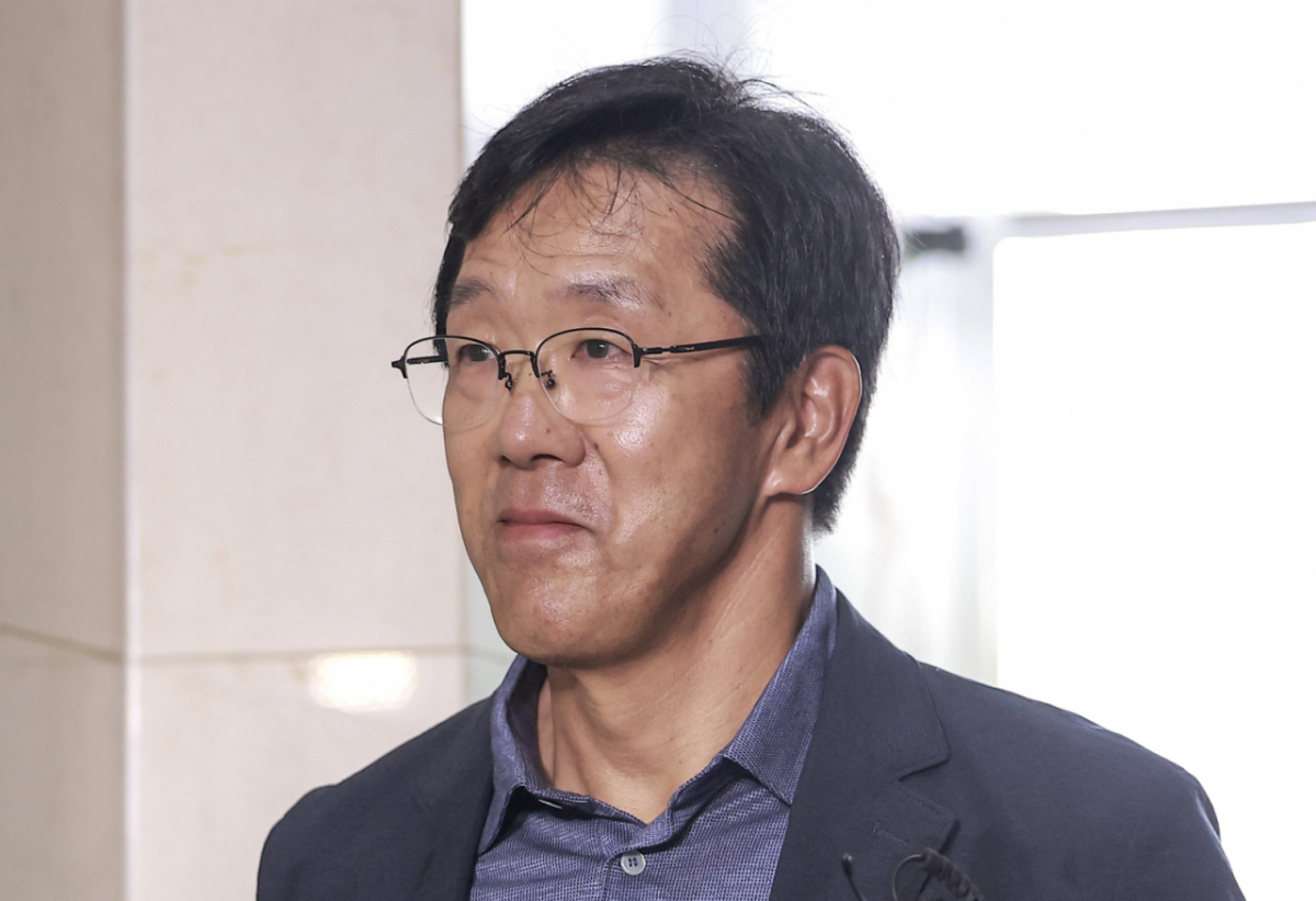 황유성 전 국군방첩사령관이 지난해 8월30일 서울 서초구 순직해병 특검 사무실로 참고인 조사를 받기 위해 출석하고 있다./사진=뉴시스