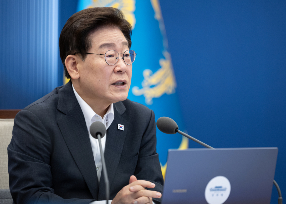 (서울=뉴스1) 이재명 기자 = 이재명 대통령이 13일 청와대에서 열린 수석보좌관회의에서 발언을 하고 있다. 2026.8.13/뉴스1 Copyright © 뉴스1. All rights reserved. 무단 전재 및 재배포, AI학습 이용 금지. /사진=(서울=뉴스1) 이재명 기자