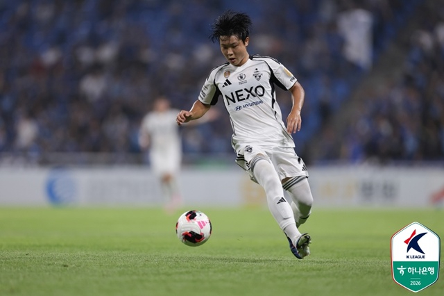 경기에 집중하는 김예건. /사진=한국프로축구연맹 제공