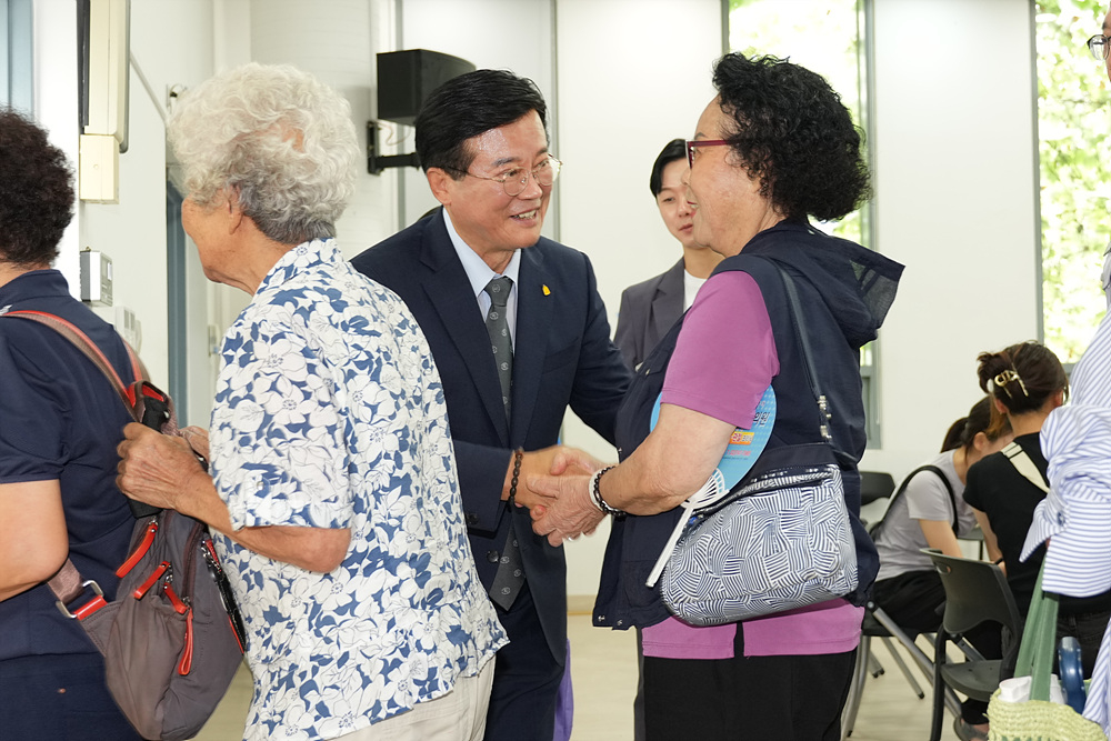 유찬종 종로구청장. /사진제공=서울 종로구
