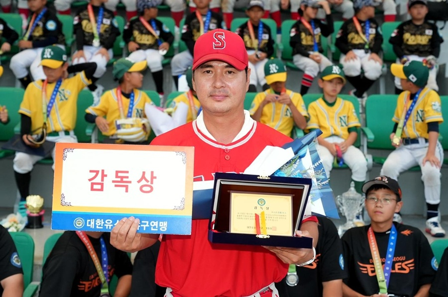 장재혁 세종시유소년야구단 감독. /사진=대한유소년야구연맹