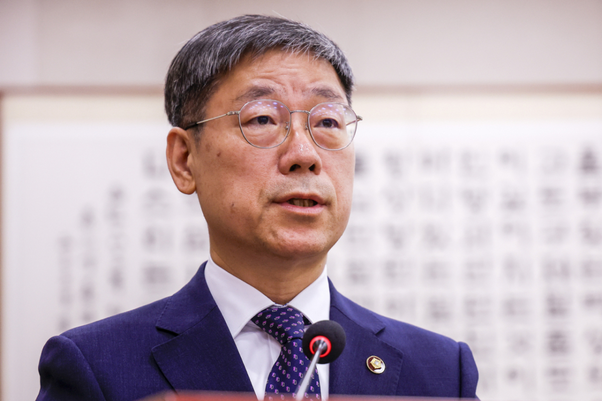 노경필 법원행정처장이 19일 서울 여의도 국회에서 열린 법제사법위원회 전체회의에서 업무보고를 하고 있다./사진=뉴시스