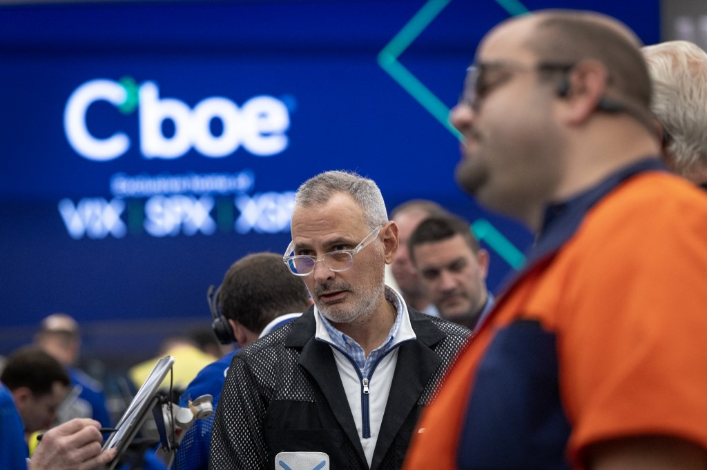 시카고 Cboe 글로벌 마켓 거래소의 S&P 옵션 거래장에서 거래자들이 업무를 보고 있다. /AFPBBNews=뉴스1