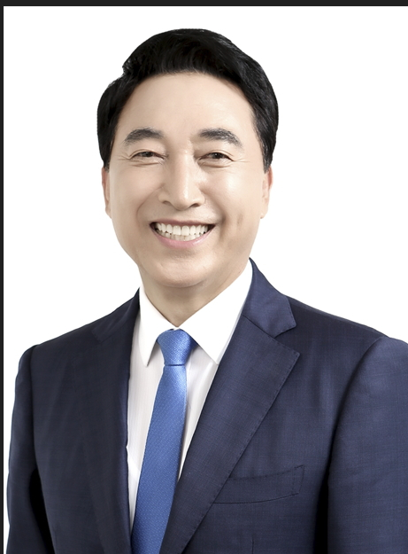 박수현 충남도지사/사진제공=충남도