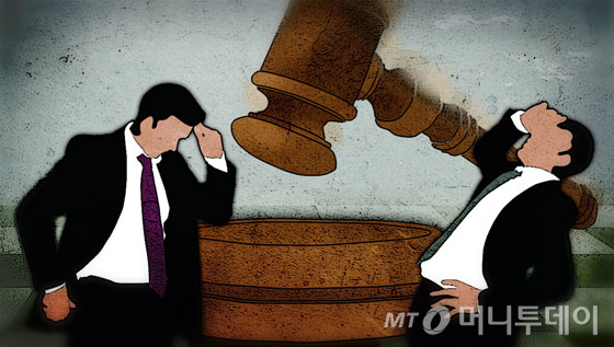 말다툼 벌이다 아버지를 흉기로 찔러 살해한 30대 남성이 징역 16년 선고에 불복해 항소장을 냈다. /사진=임종철 디자인기자