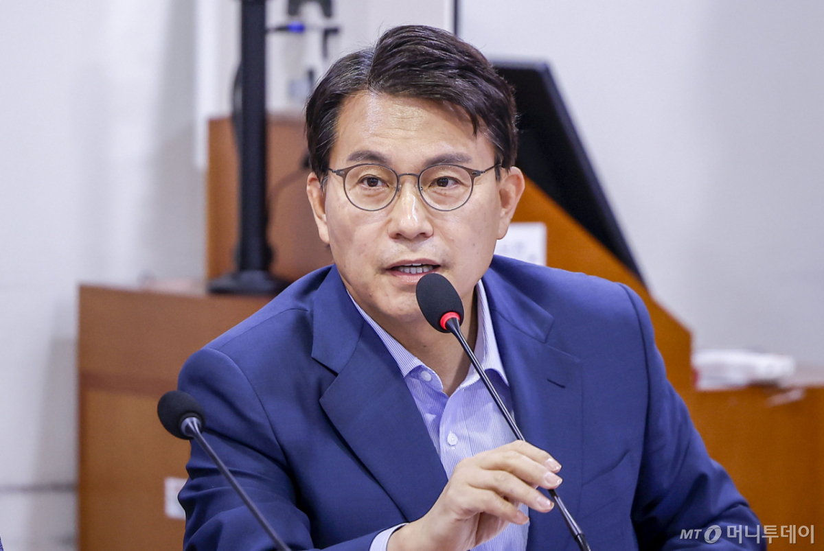 윤상현, '전국 당협위원장 재선출'에 