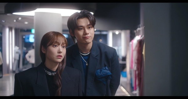 tvN 월화드라마 '최애의 사원'./사진=tvN 월화드라마 '최애의 사원' 7회 영상 캡처