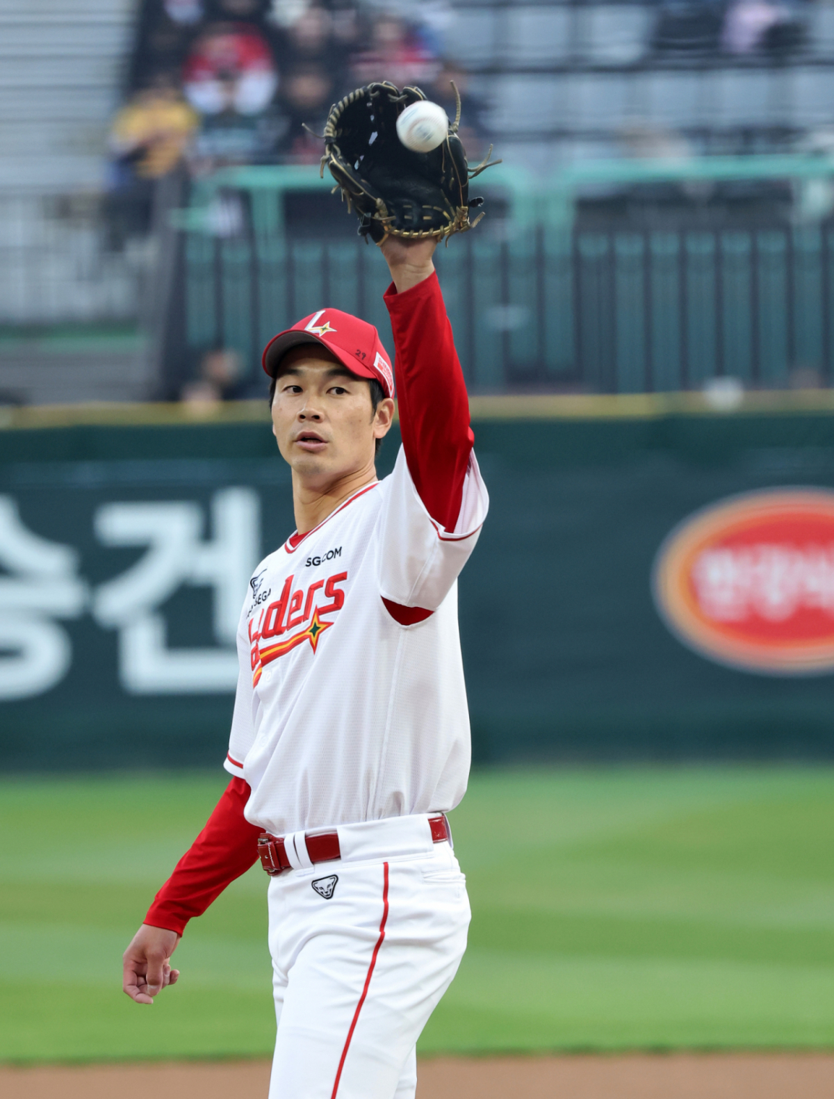 SSG 랜더스 투수 타케다 쇼타. /사진=강영조 선임기자