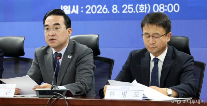 박홍근 기획예산처 장관이 25일 서울 여의도 국회 의원회관에서 열린 더불어민주당 2027년 예산안 당정협의에서 발언하고 있다. /사진=뉴시스