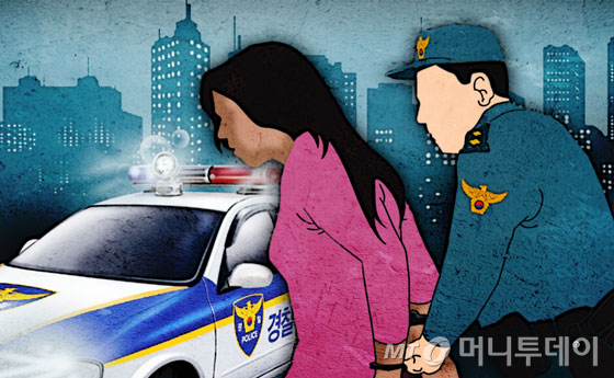 전통시장에서 일면식 없는 60대 여성 업주를 흉기로 살해하려 한 20대 여성이 항소심에서도 징역 8년을 선고받았다. /사진=임종철 디자인기자