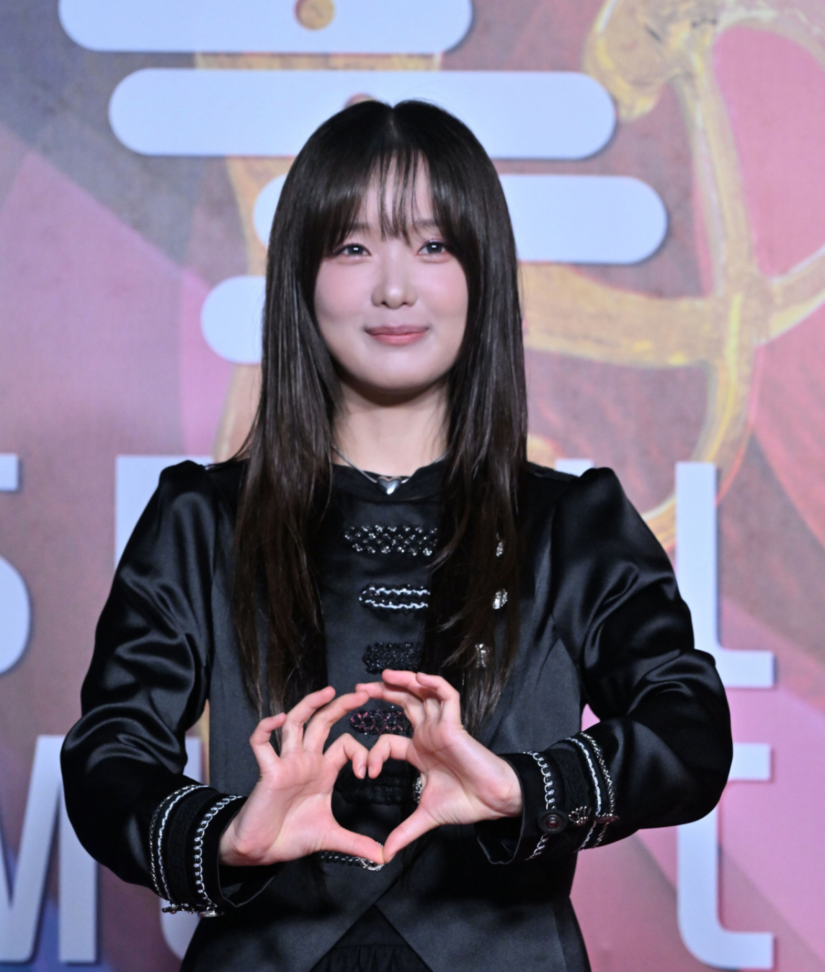 코르티스가 신곡 가사에 한로로(사진)의 이름과 그의 곡을 인용한 것을 두고 조롱 논란에 휩싸였다. /사진=뉴시스 