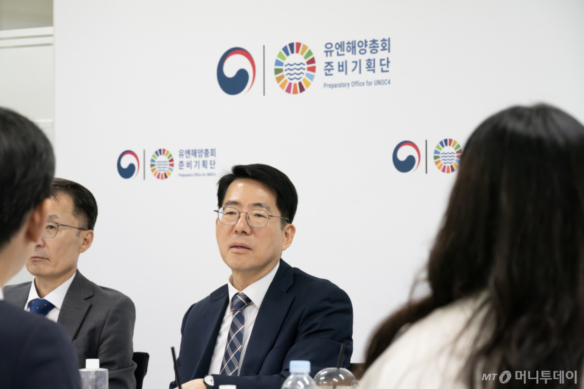 8월 3일 황종우 해양수산부 장관이 유엔해양총회 준비기획단 출범 기념 현판식에서 발언하고 있다./사진=뉴스1.
