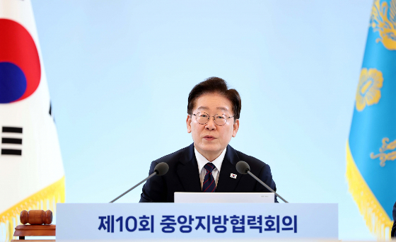 이재명 대통령이 26일 청와대에서 열린 제10회 중앙지방협력회의에서 발언하고 있다. /사진=뉴시스