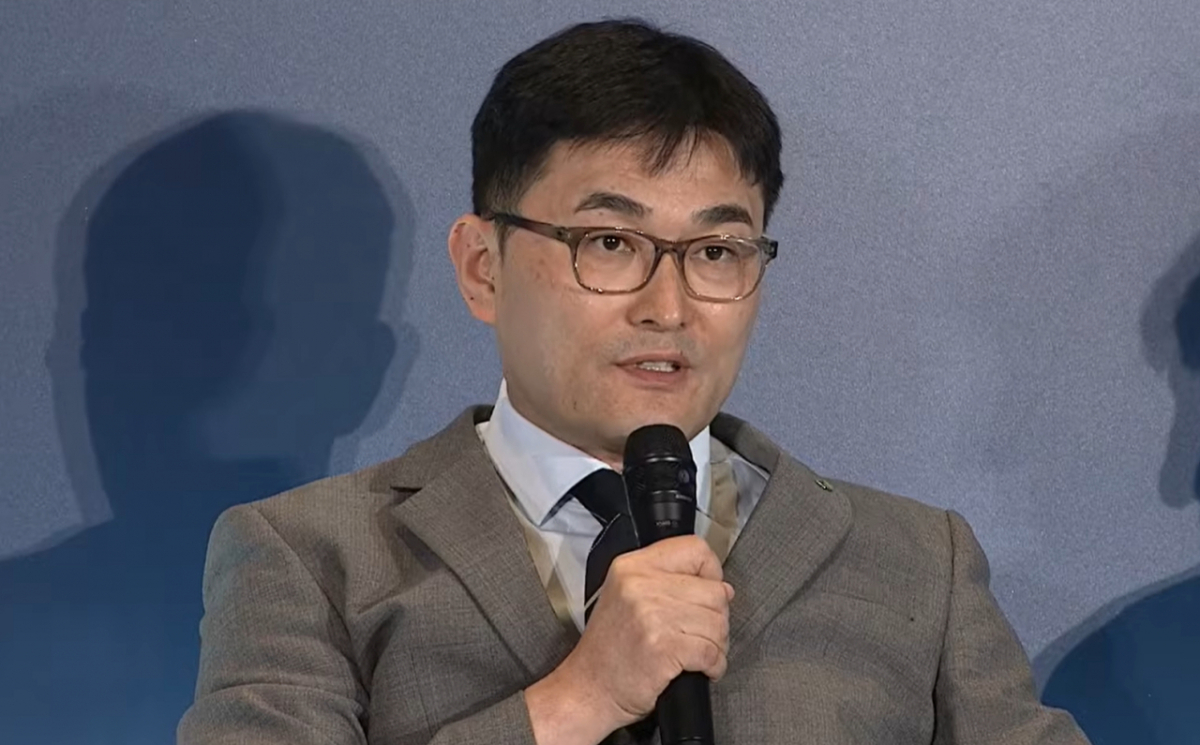 박상민 HD한국조선해양 미래기술연구원 그린에너지연구소 부문장(상무)이 26일(현지시간) 미국 워싱턴 D.C.에서 열린 IAEA(국제원자력기구) ATLAS 출범식에서 발언을 하고 있다./사진=IAEA 유튜브 캡처
