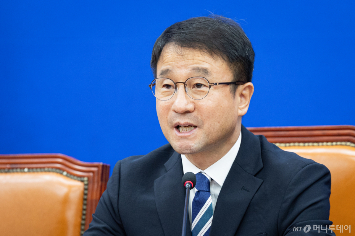 (서울=뉴스1) 유승관 기자 = 한병도 더불어민주당 원내대표가 27일 서울 여의도 국회에서 열린 정책조정회의에서 발언하고 있다. 2026.8.27/뉴스1 Copyright © 뉴스1. All rights reserved. 무단 전재 및 재배포, AI학습 이용 금지. /사진=(서울=뉴스1) 유승관 기자