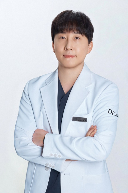 박진호 신사디온의원 대표원장./사진=신사디온의원