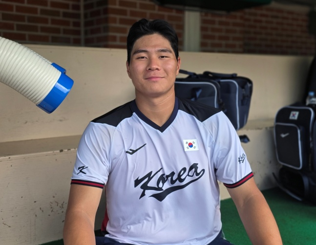 한국 U-18 야구 국가대표팀에 발탁된 이호민이 지난 27일 울산 문수야구장에서 열린 울산 웨일즈와 평가전에 스타뉴스와 인터뷰에 응했다. /사진=김동윤 기자