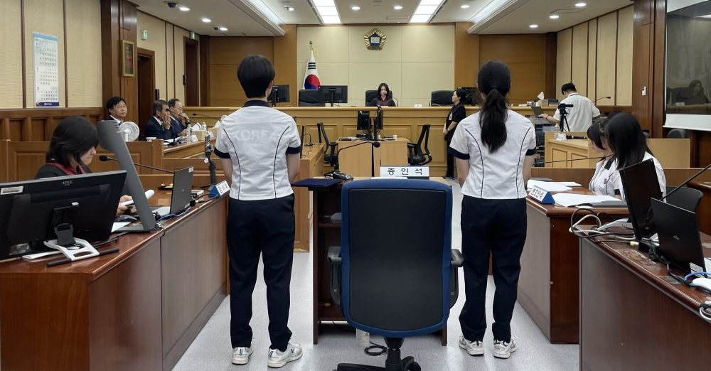 ‘고등학생 모의재판 진로멘토링’ 모의재판 장면./사진제공=전남광주교육청