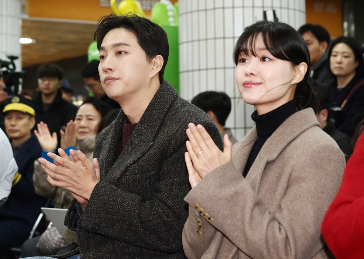 가수 송지은, 박위 부부. /사진=뉴스1