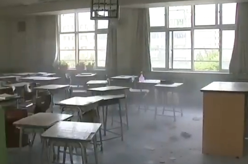 서울남부지검은 범행 위험성과 재범 가능성 등을 고려해 같은 해 9월 이군을 현존건조물방화미수 등 혐의로 구속기소했다. 결심 공판에서는 징역 장기 4년·단기 3년을 구형했다. 하지만 서울남부지법 형사합의12부는 2016년 2월 형사처벌하는 대신 사건을 서울가정법원 소년부로 송치했다. /사진=YTN 캡처