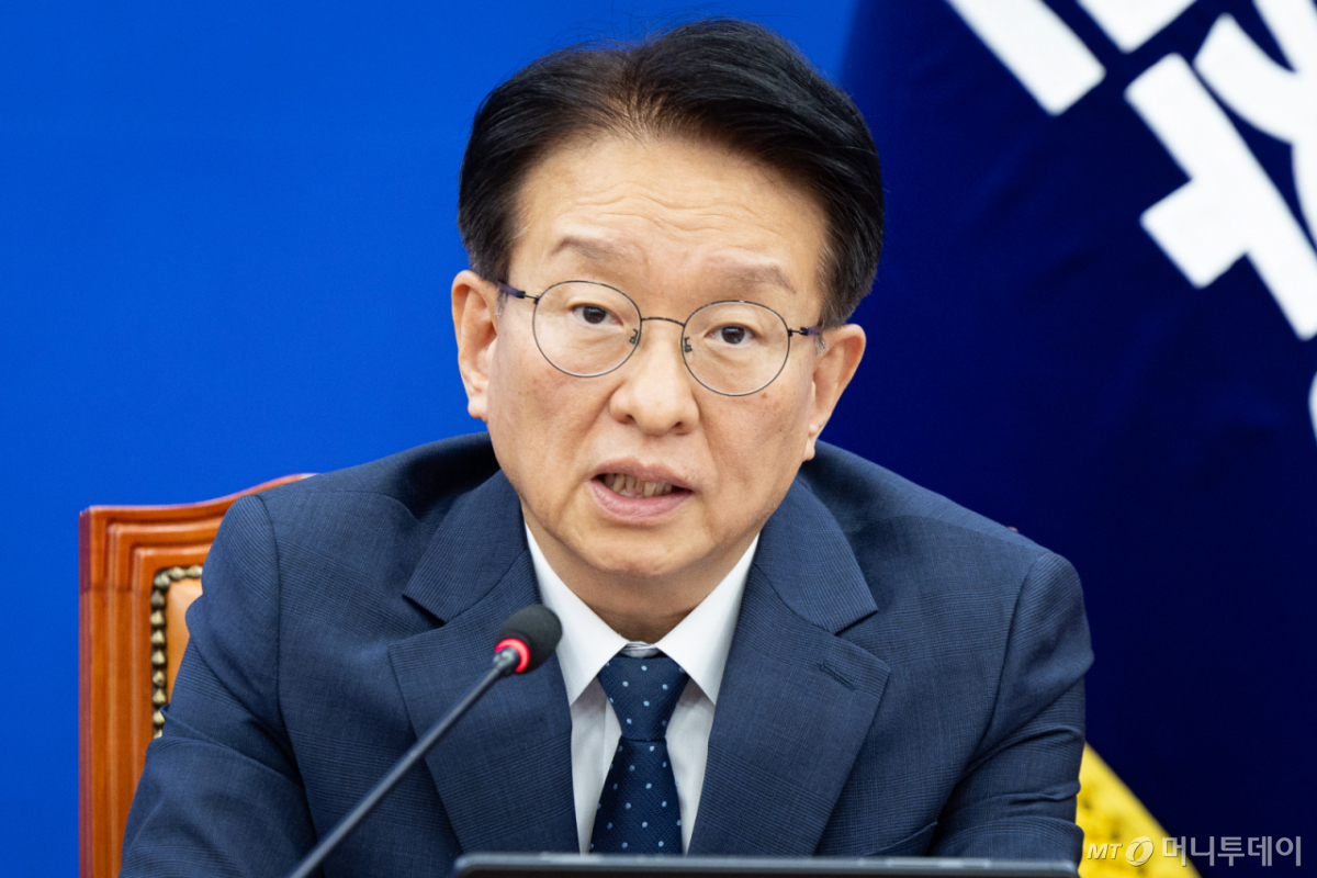 권칠승 더불어민주당 정책위의장이 1일 서울 여의도 국회에서 열린 원내대책회의에서 발언하고 있다. /사진=뉴스1