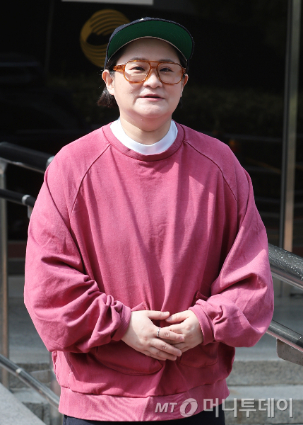 개그우먼 김신영(42)이 14년간 진행해온 라디오 '정오의 희망곡'을 잠시 떠난다. /사진=머니투데이 DB
