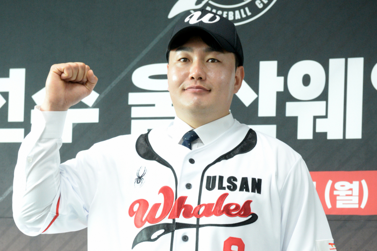 KBO리그 입성을 앞둔 최지만(울산 웨일즈)이 2027 KBO 신인 드래프트 트라이아웃에 참가해 설레는 마음과 후배들을 향한 배려를 드러냈다. 메이저리그 출신 야구선수 최지만. /사진=뉴시스
