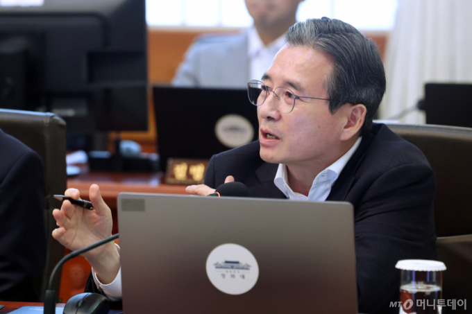(서울=뉴스1) 이재명 기자 = 김용범 정책실장이 14일 청와대에서 열린 국무회의에서 발언하고 있다. 2026.7.14/뉴스1 Copyright (C) 뉴스1. All rights reserved. 무단 전재 및 재배포, AI학습 이용 금지. /사진=(서울=뉴스1) 이재명 기자