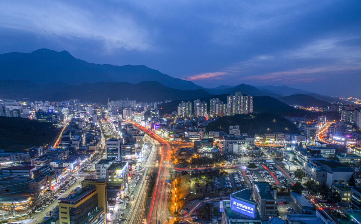 경북 구미시 야경./사진제공=구미시