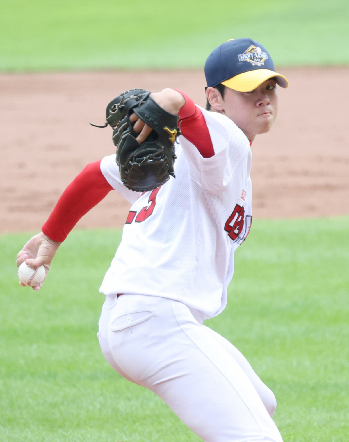 2026 KBO 퓨처스리그 올스타전이 지난 7월 10일 서울 잠실야구장에서 열렸다. 넥스트레벨 매치에서 레벨팀 선발 한규민(대전고)이 역투하고 있다. /사진=김진경 대기자