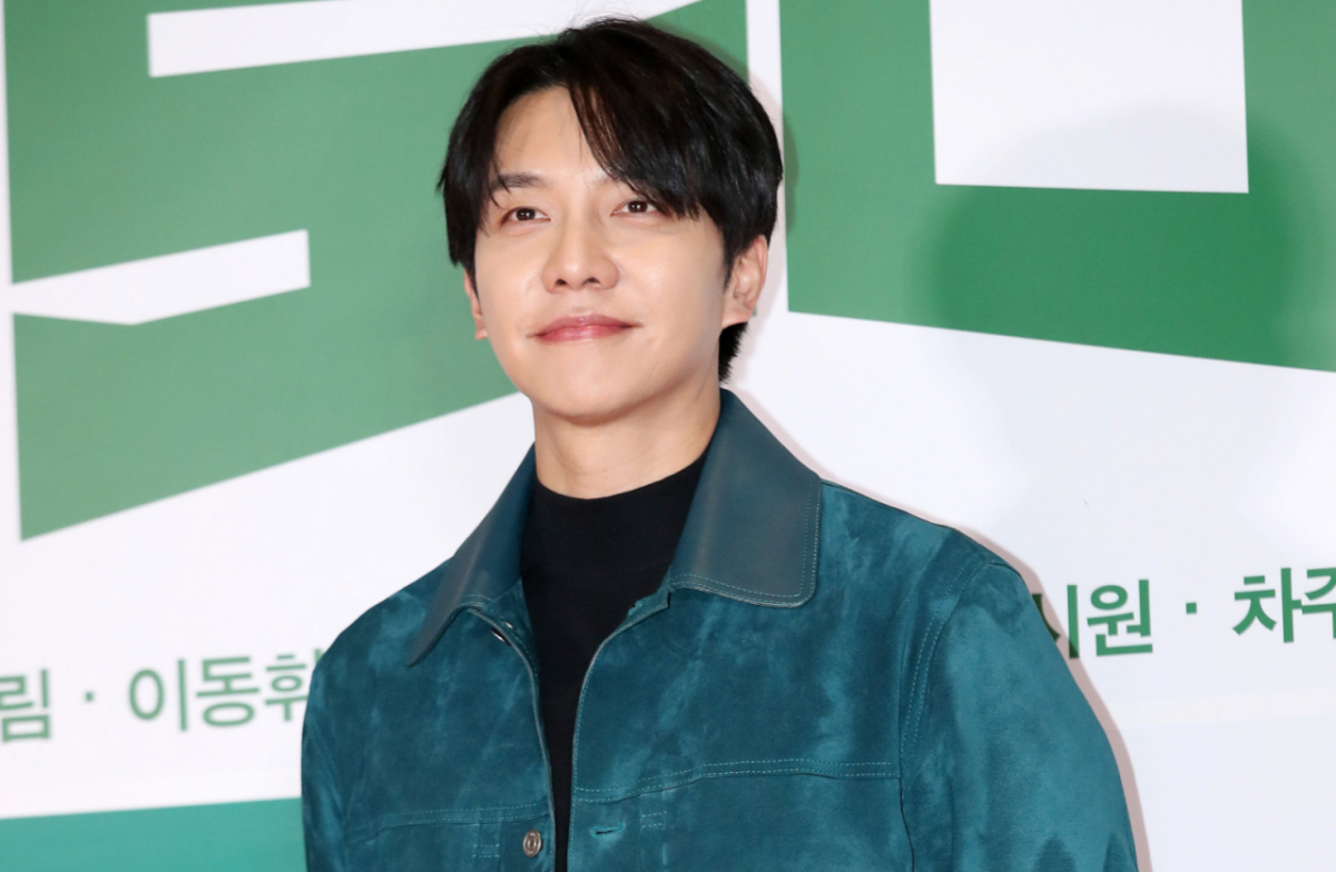 가수 겸 배우 이승기씨의 전 소속사 후크엔터테인먼트(현 초록뱀미디어)가 이씨에게 전속계약 종료 이후 정산금 약 7억원을 지급하라는 법원 판단이 나왔다./사진=스타뉴스