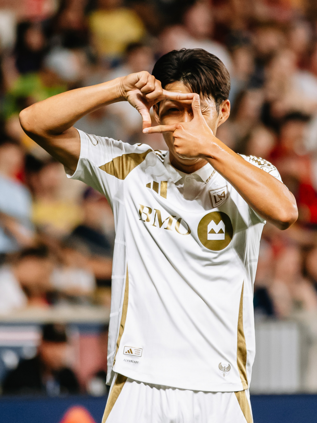 LAFC 손흥민이 6일(한국시간) 미국 유타주 솔트레이크 시티의 아메리카 퍼스트 필드에서 열린 2026 미국 프로축구 메지어리그사커(MLS) 레알 솔트레이크전에서 골을 터뜨린 뒤 찰칵 세리머니를 하고 있다. /사진=LAFC SNS 캡처