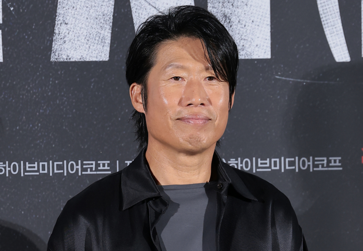 유해진은 지난 2월 설 연휴를 앞두고 개봉한 영화 '왕과 사는 남자'(왕사남)로 1692만명의 누적 관객을 기록하며 역대 국내 박스오피스 2위에 올랐다. 이번 추석에는 '암살자(들)'로 관객을 만나며 또 한 번 명절 극장가를 책임지게 됐다. 사진은 제작보고회 당시 배우 유해진의 모습. /사진=뉴스1