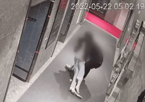 부산 돌려차기 사건 CCTV. /사진=뉴시스