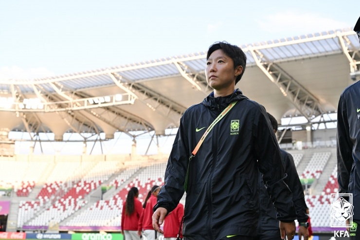 2회 연속 국제축구연맹(FIFA) 20세 이하(U20) 여자월드컵 16강을 이끈 박윤정 감독. /사진=대한축구협회 제공