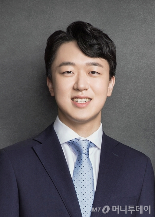 신동원 회장의 장남 신상열 부사장
