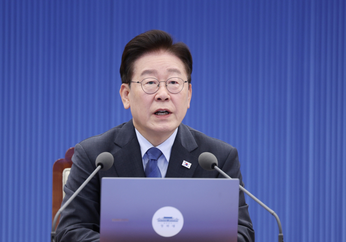 이재명 대통령이 청와대에서 열린 수석보좌관회의에서 발언하고 있다./사진=뉴시스
