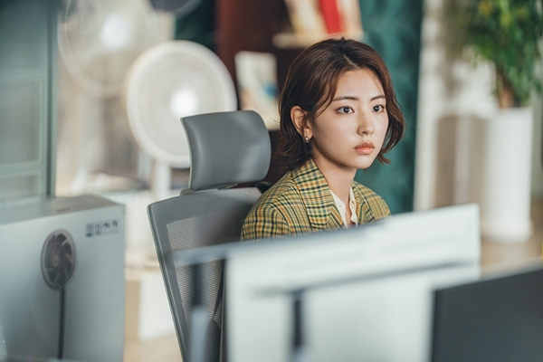 MBC 금토드라마 '유부녀 킬러'의 오현남 역 하율리./사진제공=MBC 금토드라마 '유부녀 킬러'