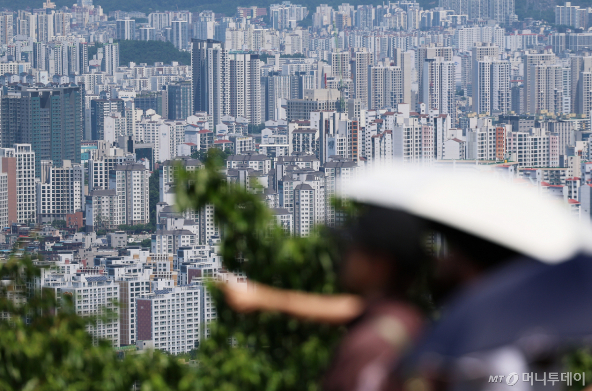 (서울=뉴스1) 오대일 기자 = 사진은 이날 남산에서 바라본 서울 아파트 단지 모습. 2026.5.29/뉴스1 Copyright © 뉴스1. All rights reserved. 무단 전재 및 재배포, AI학습 이용 금지. /사진=(서울=뉴스1) 오대일 기자