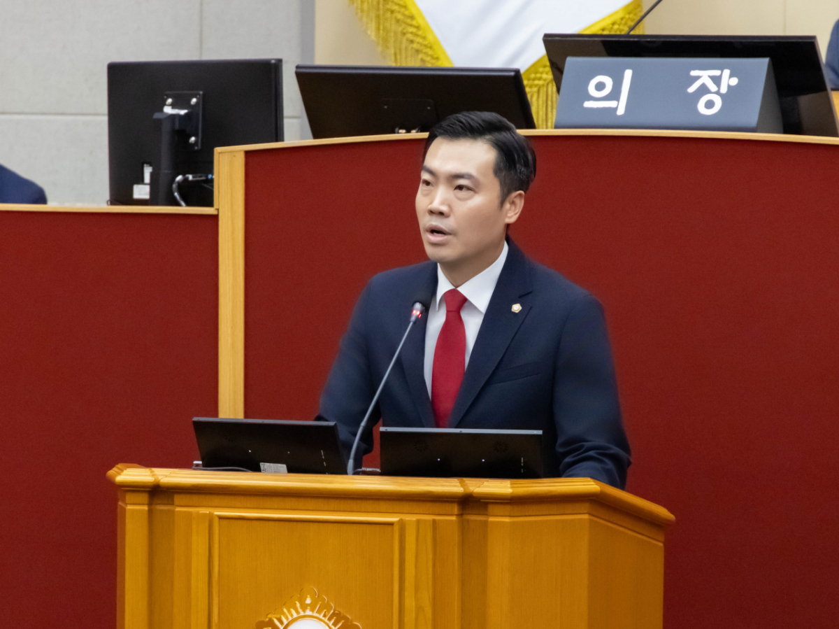 장성철 부천시의원./사진제공=부천시의회