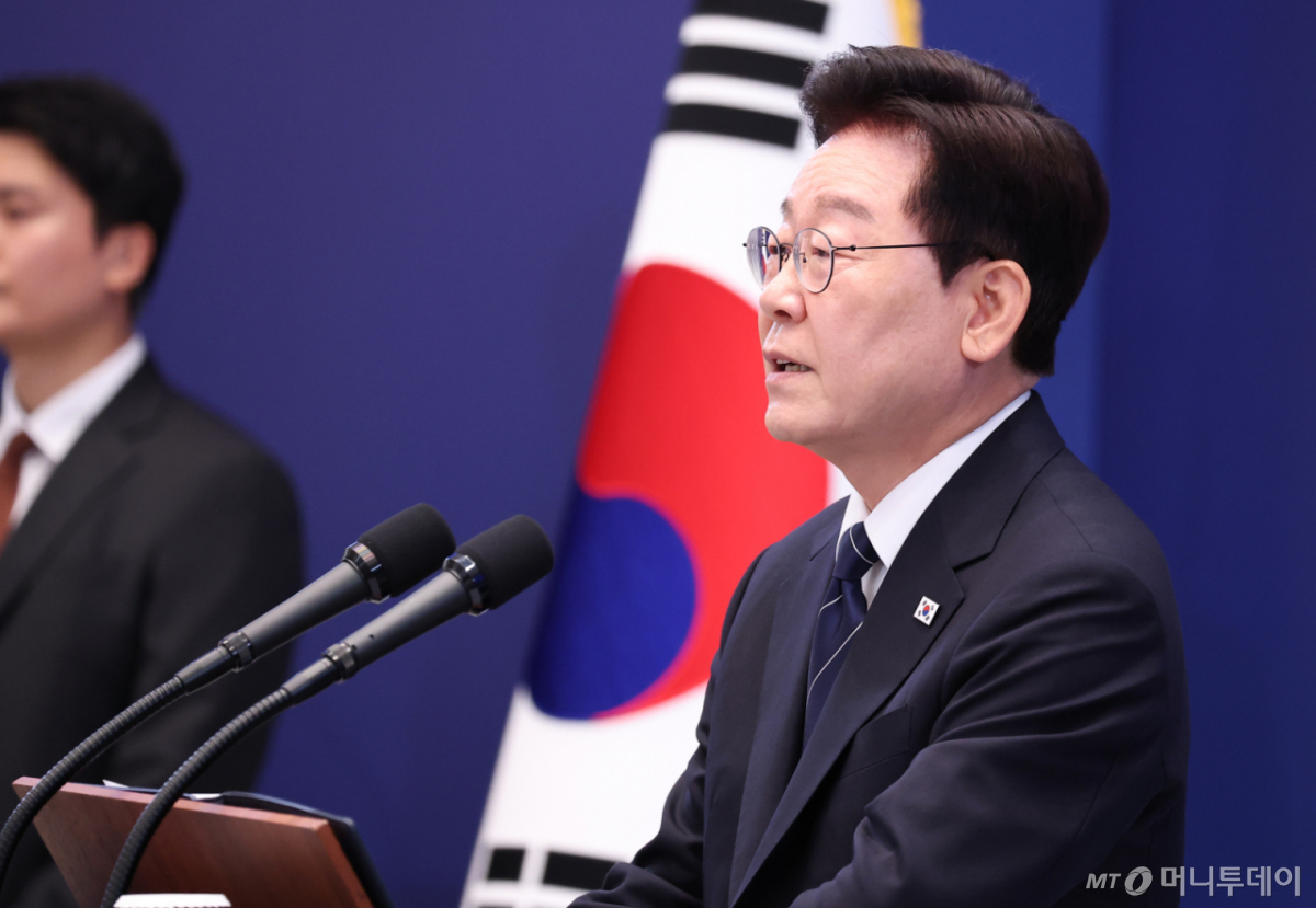 (서울=뉴스1) 허경 기자 = 이재명 대통령이 18일 청와대 영빈관에서 열린 현안 기자회견에서 발언하고 있다. (청와대통신사진기자단) 2026.9.18/뉴스1 Copyright © 뉴스1. All rights reserved. 무단 전재 및 재배포, AI학습 이용 금지. /사진=(서울=뉴스1) 허경 기자